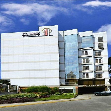 St. Mark Hotel Cebu Exteriör bild