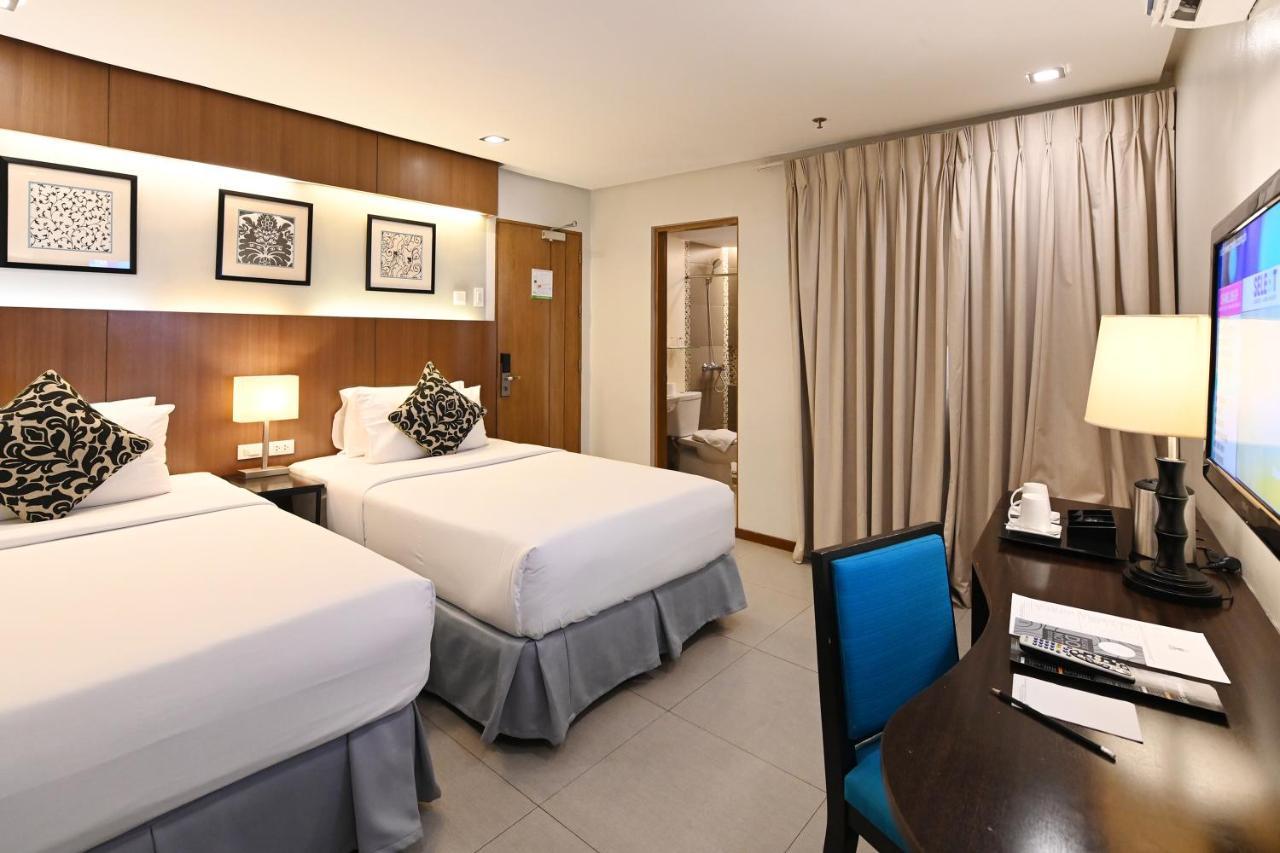 St. Mark Hotel Cebu Exteriör bild