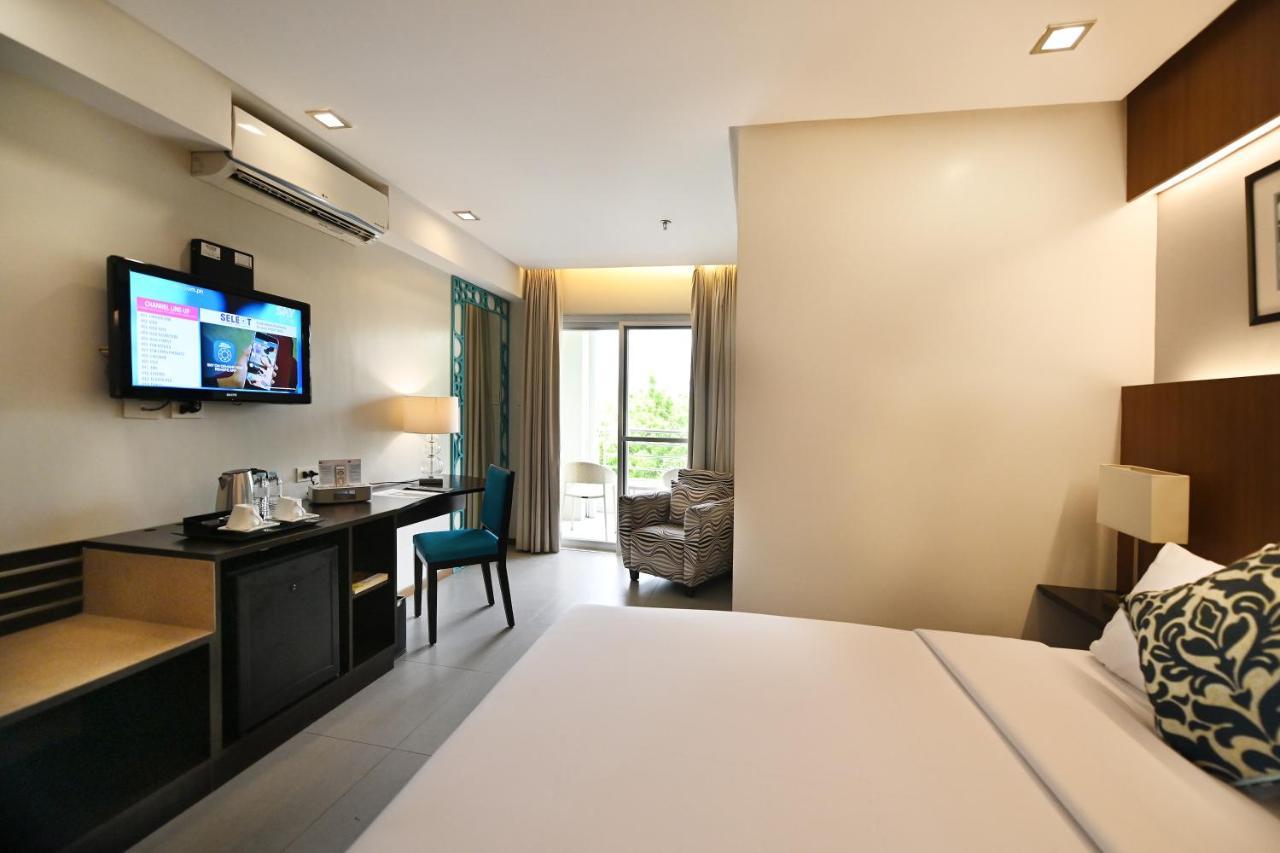 St. Mark Hotel Cebu Exteriör bild