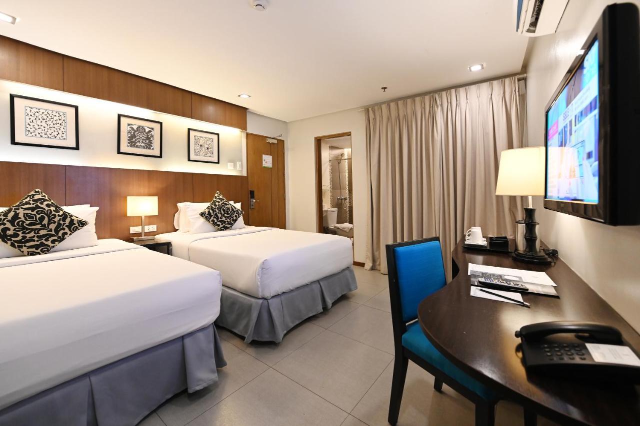 St. Mark Hotel Cebu Exteriör bild